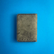 Load image into Gallery viewer, #210 - The Daubi: Grey Pueblo Leather, #1 Black Stitching