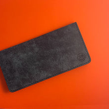 Load image into Gallery viewer, #603 The Garth: Black Pueblo Leather, #0 Black Stitching