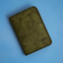 Load image into Gallery viewer, #206 - The Daubi: Olive Pueblo Leather, #0 Olive Stitching