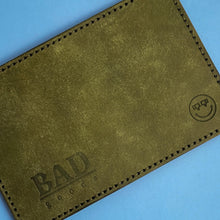 Load image into Gallery viewer, #401 - The Mosey: Olive Pueblo Leather, #1 Olive Stitching